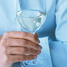 Wine Etiquette and How to  Serve Wine